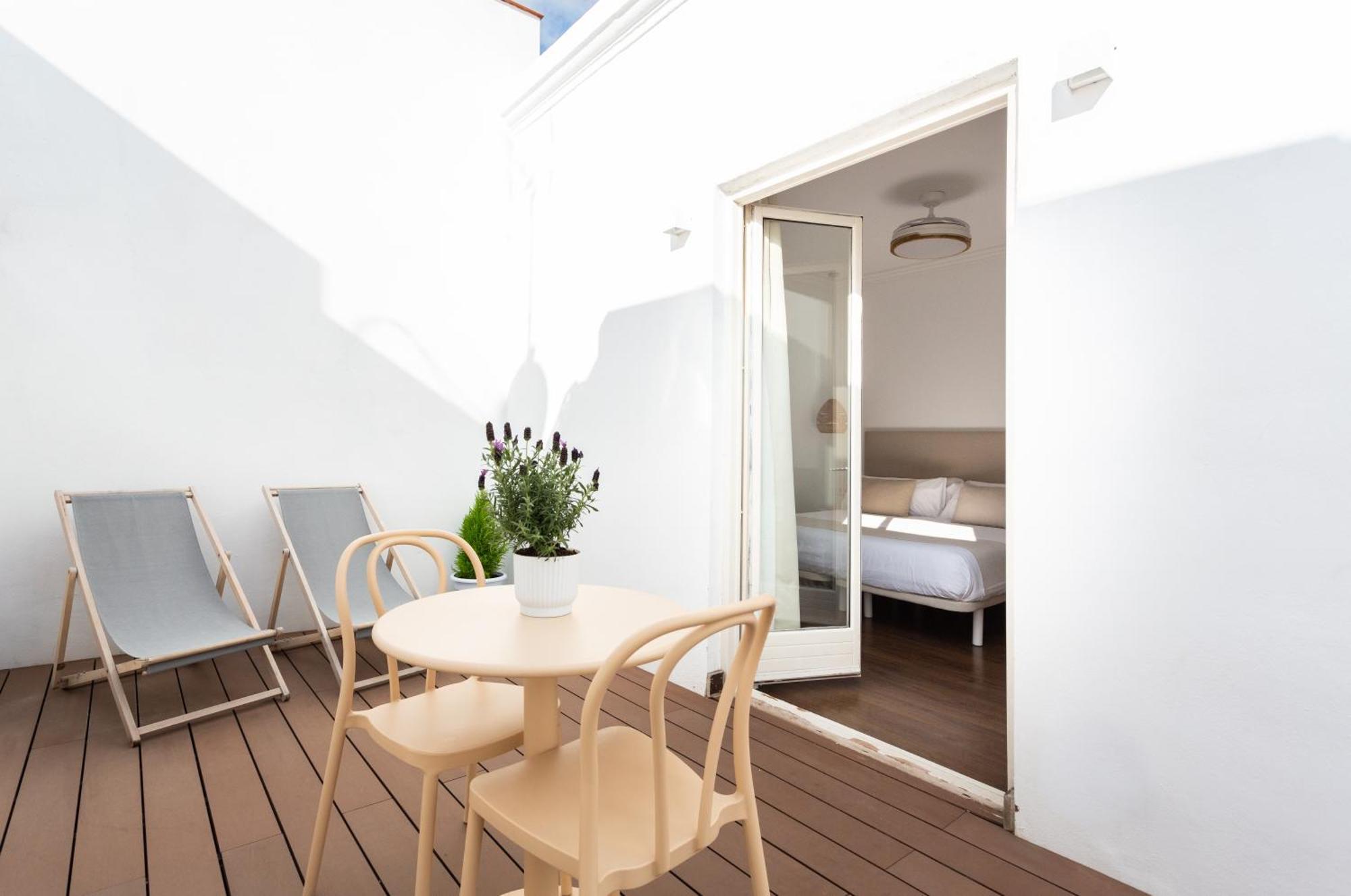 Double or Twin Room Terrace