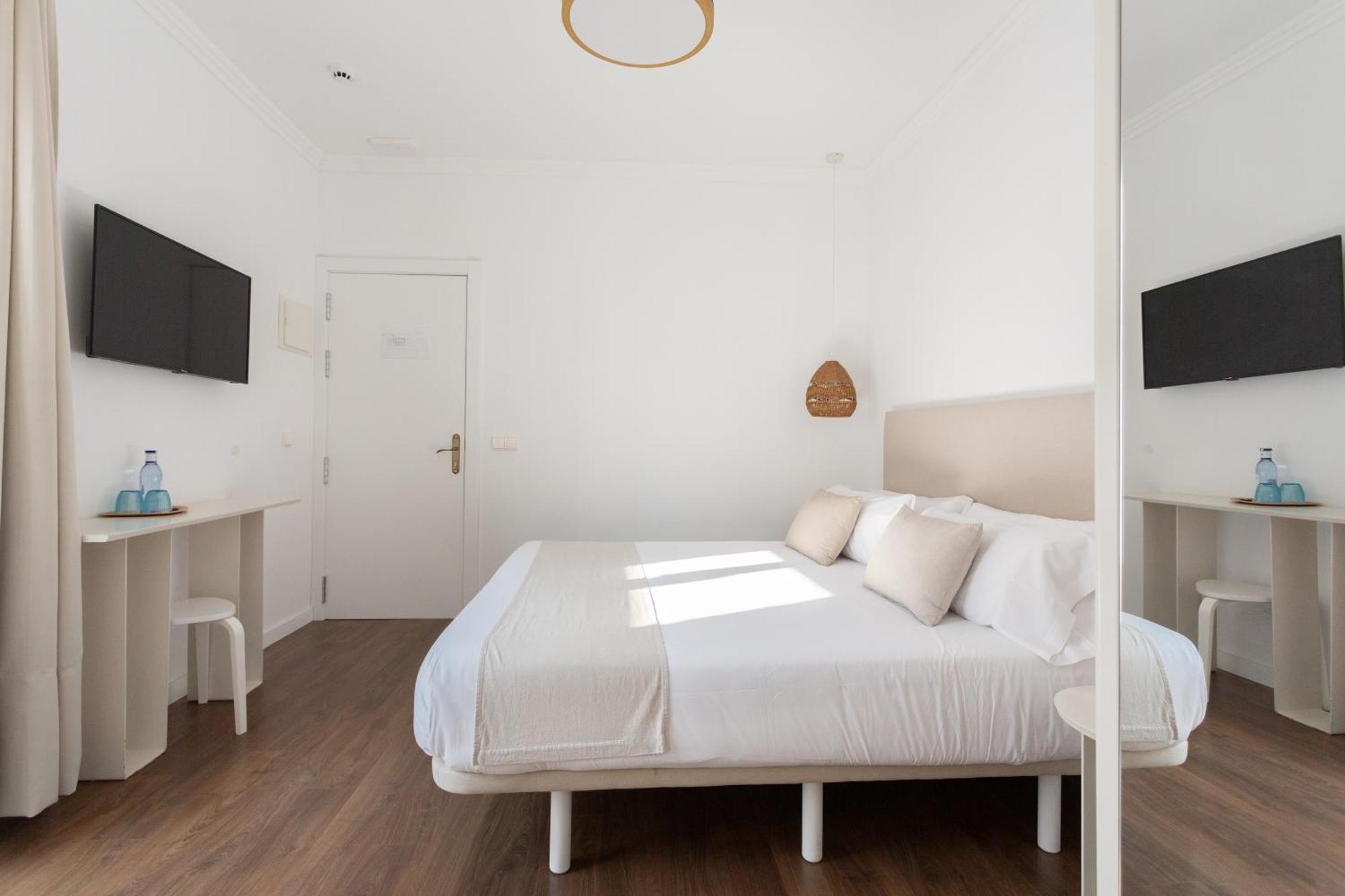 Double or Twin Room Terrace