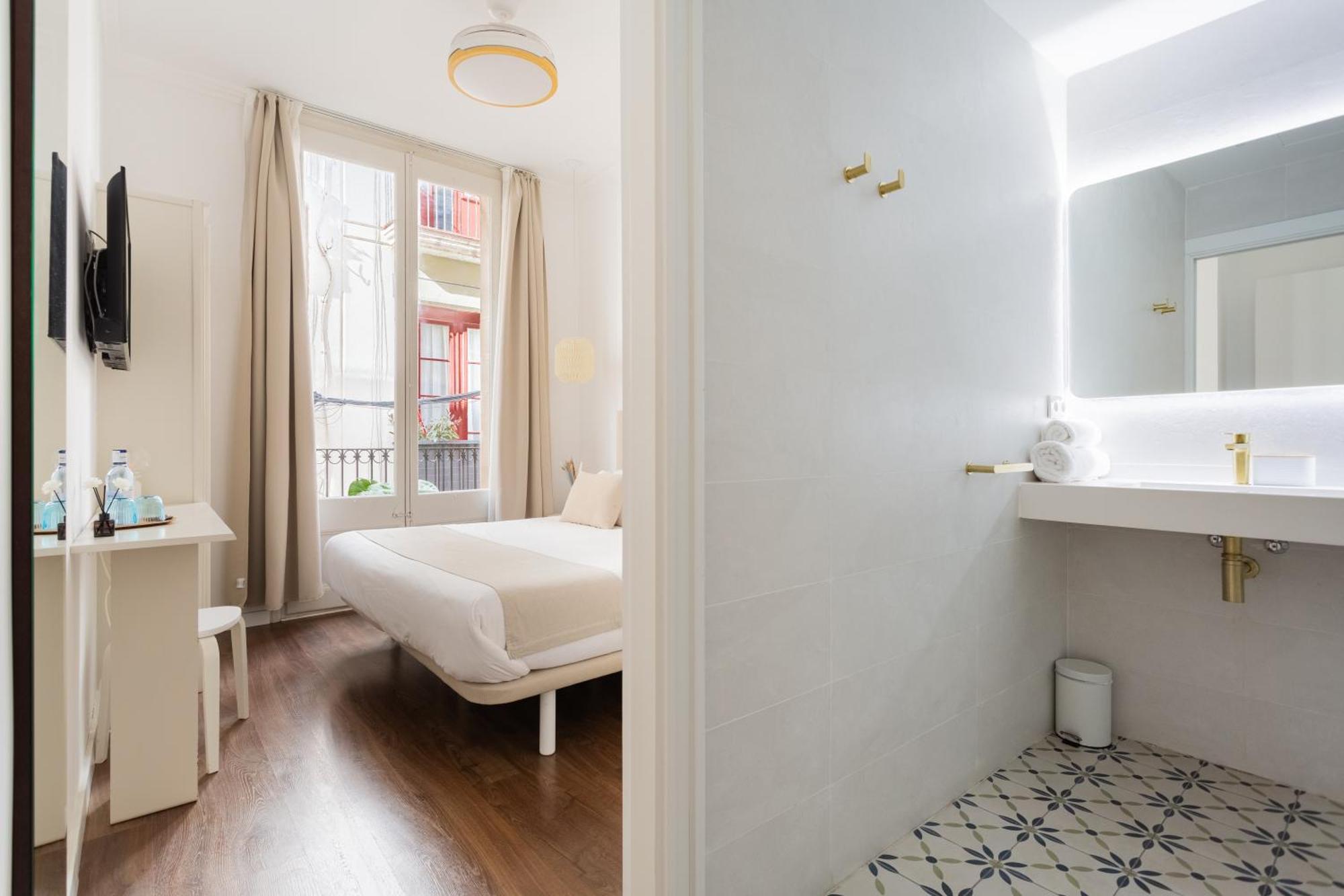 Double or Twin Room Balcony