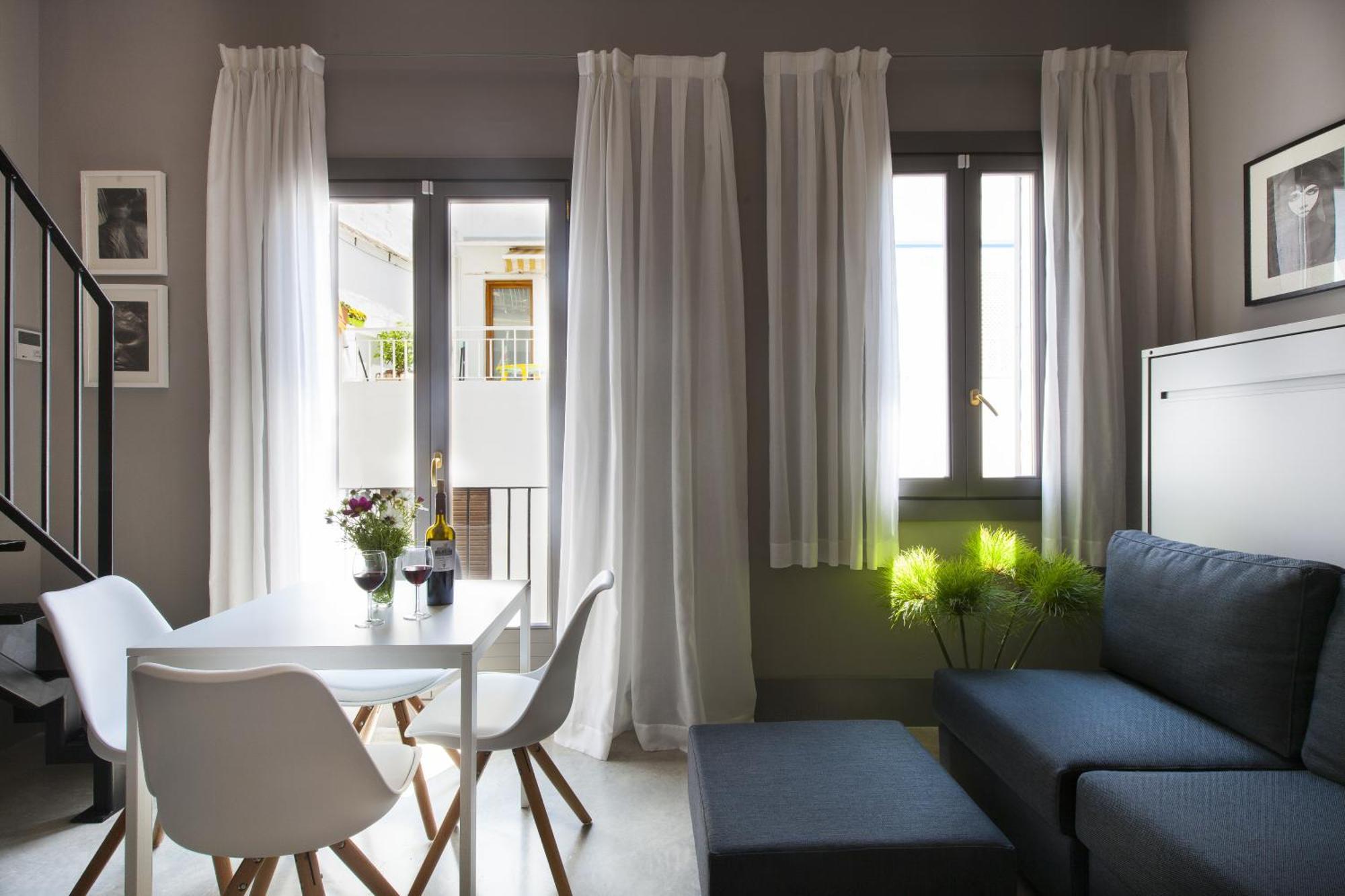 Deluxe Studio Balcony