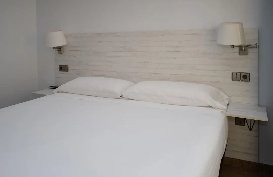 Hotel Port Sitges-1